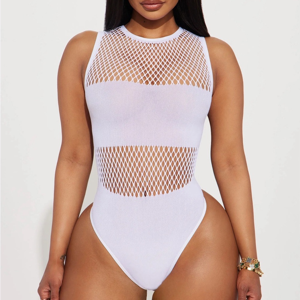 FashionNova slaying hour seamless bodysuit